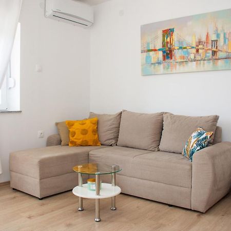 Tomic Apartment Novi Vinodolski Exterior photo